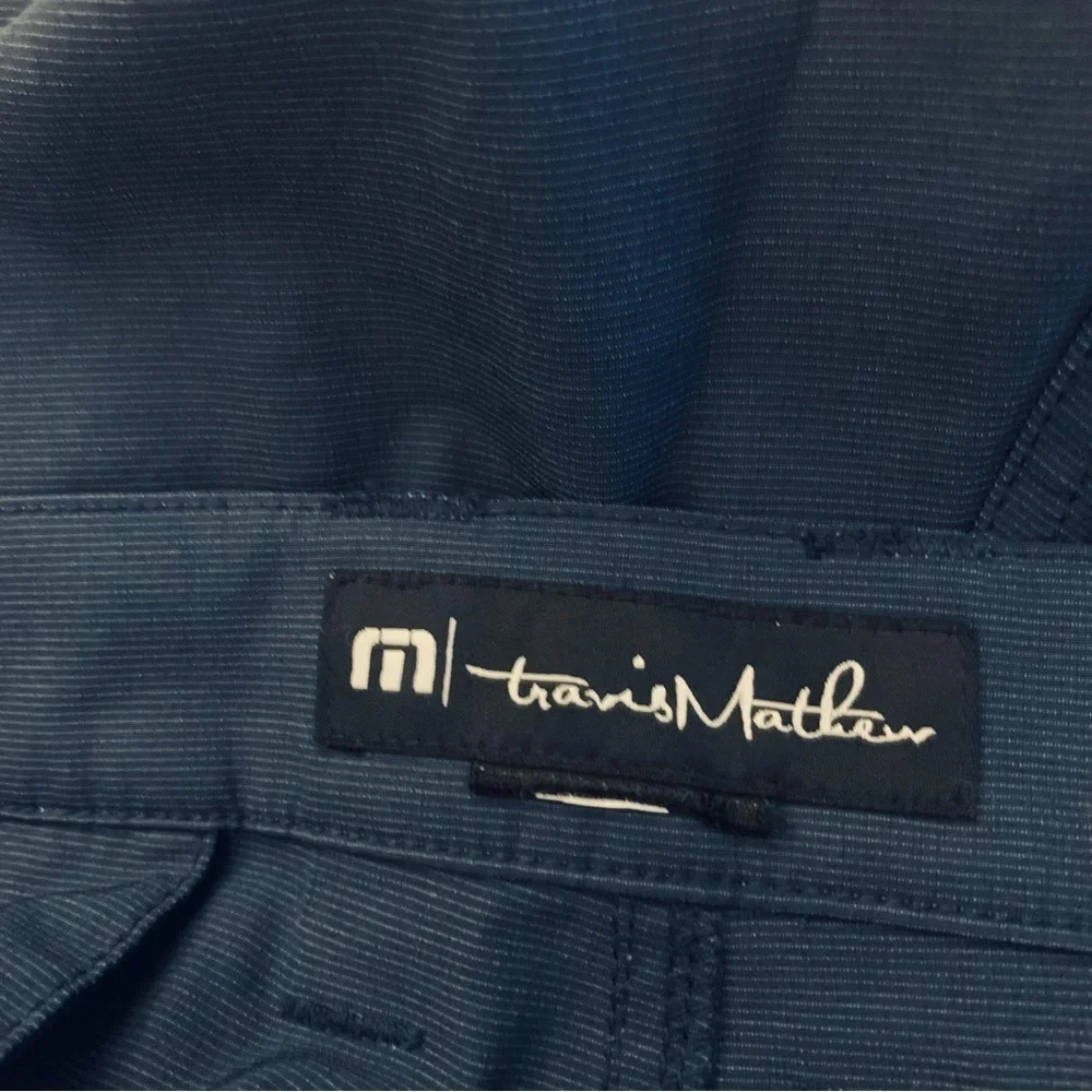 TRAVIS MATHEW Beck Shorts 9.5 inch, navy